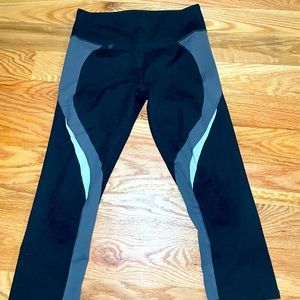 Fabletics workout capris